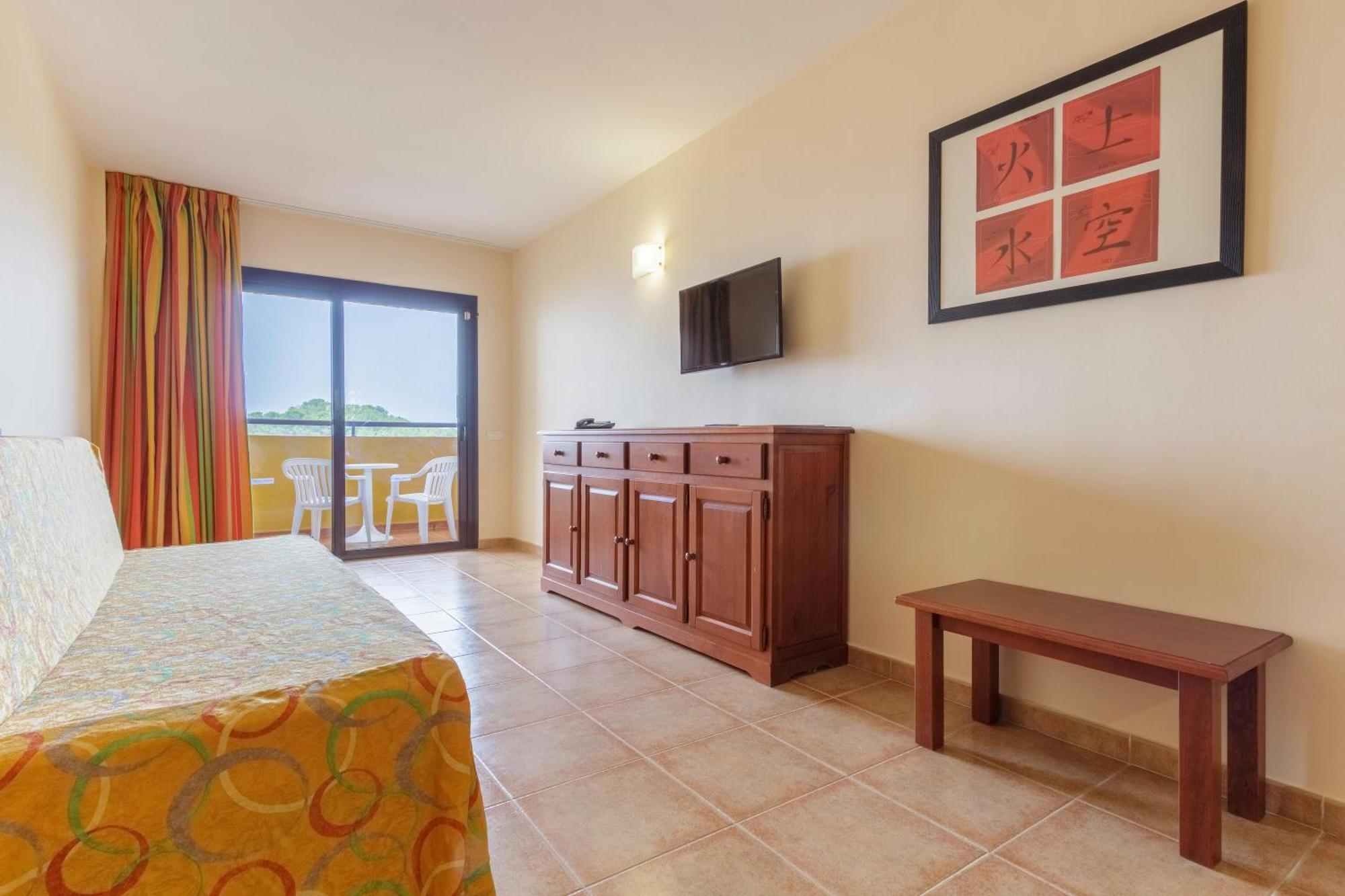 Apartamentos Best Alcazar Ла Херадура Екстериор снимка