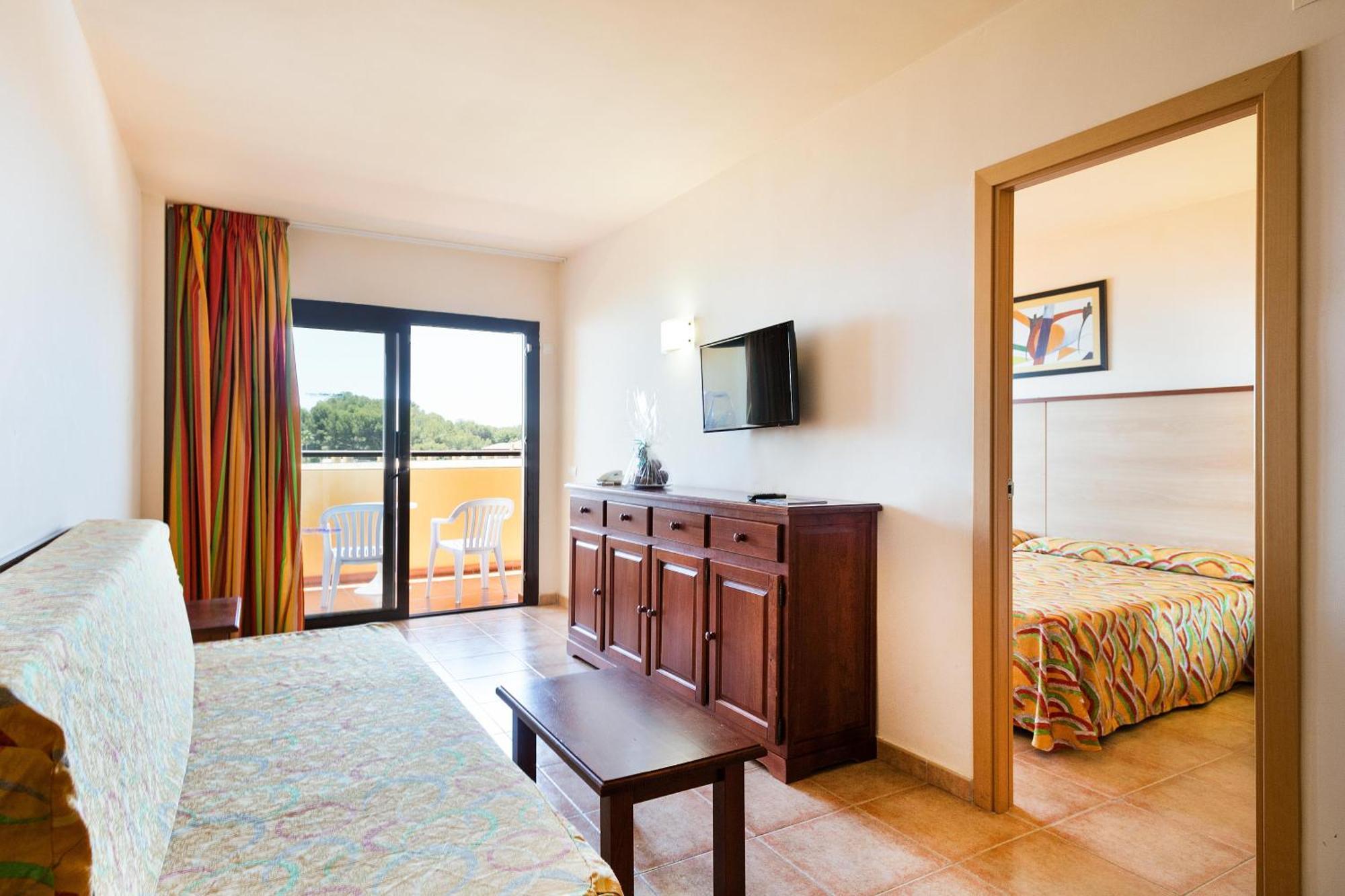 Apartamentos Best Alcazar Ла Херадура Екстериор снимка