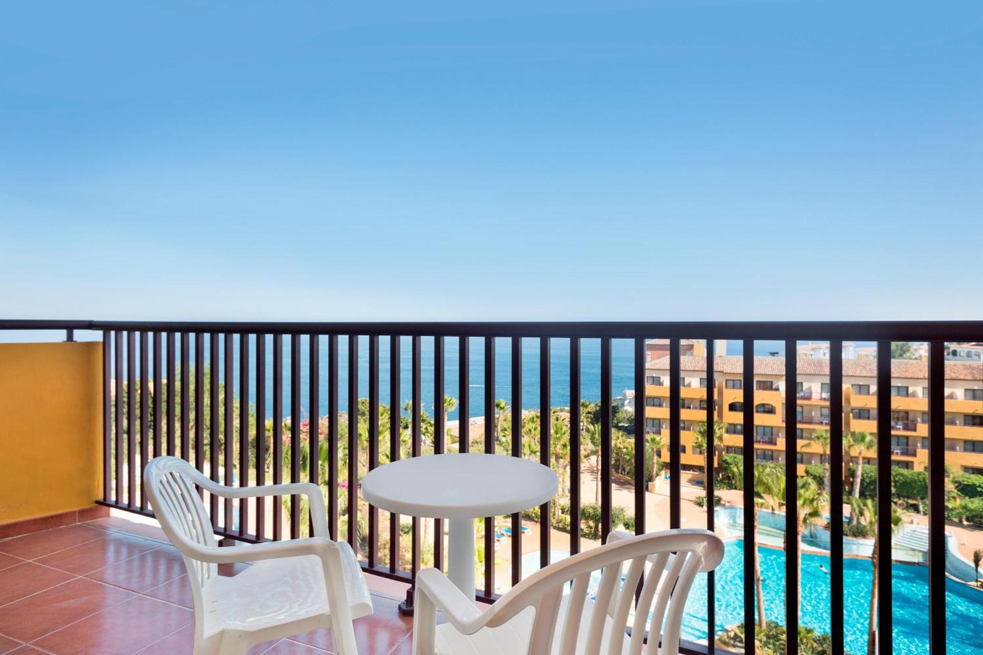 Apartamentos Best Alcazar Ла Херадура Екстериор снимка